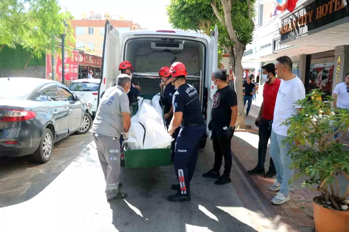 alanyada avusturyali turist asansor bosluguna duserek hayatini kaybetti WAiiewH5.jpg