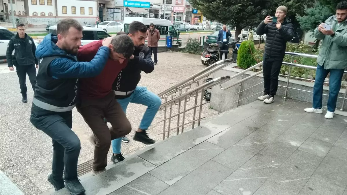 babasini olduren supheli kirikkalede yakalandi ePQHVbKL.jpg
