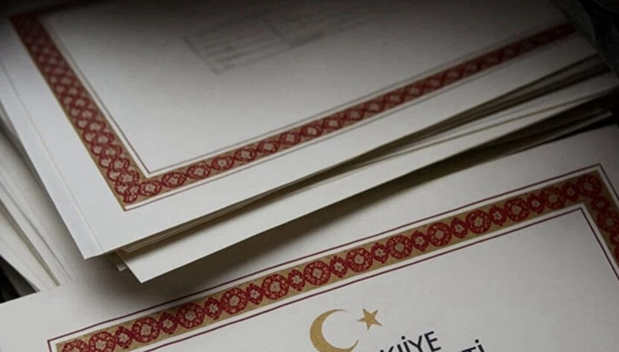 sahte e imza sorusturmasi tahliye edilen 5 sanik hakkinda yeniden tutuklama karari 5MEyfz74.jpg