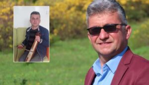 sanatcinin aci olumu sahnede sarki soylerken kalp krizi gecirdi NUBdqB9G.jpg