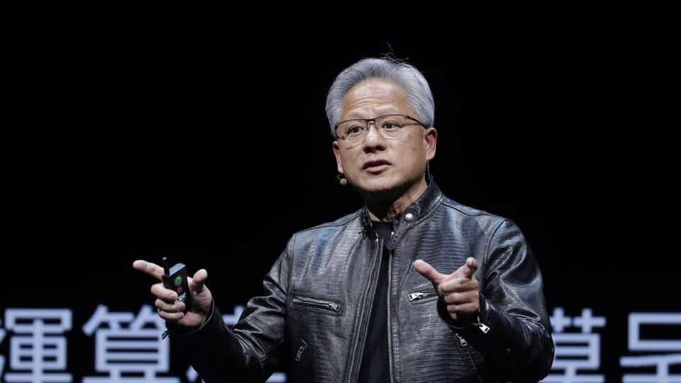 nvidia ceosu huang cin yapay zek yarisini kazanacak PHCIasdq.jpg