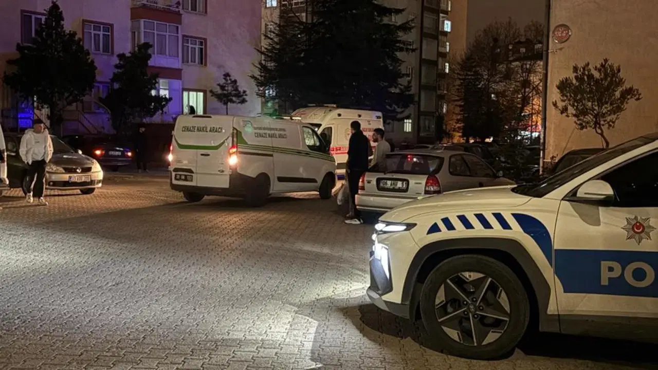 25 Yaşındaki Genç, Kendini Asarak Hayatına Son Verdi