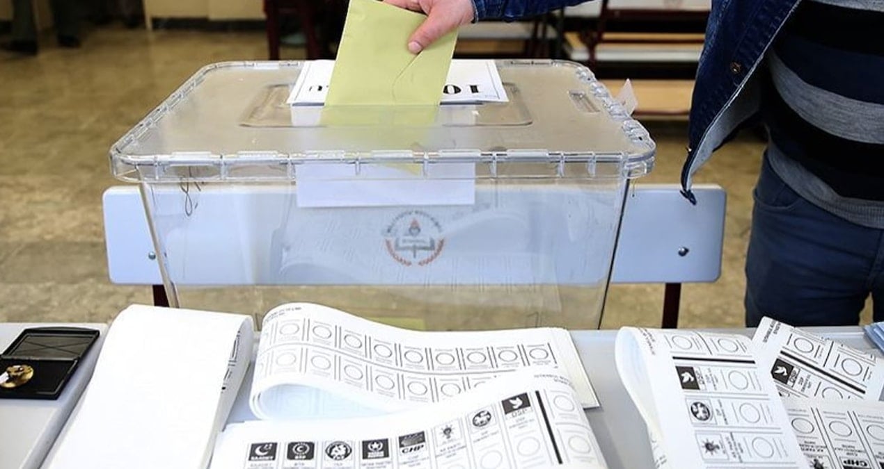 Yeni Anket Sonuçları: İktidar Partisine Destekte Düşüş