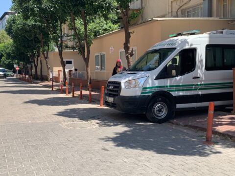 Biri 10 biri 7 yasindaydi iki kucuk kardesin acisi adanayi yakti zzwdJihq